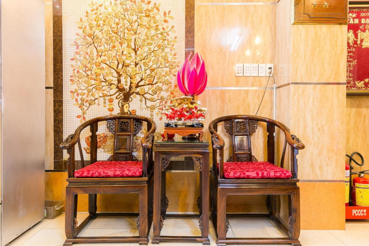 Tan Hoa & Massage Hotel 2*